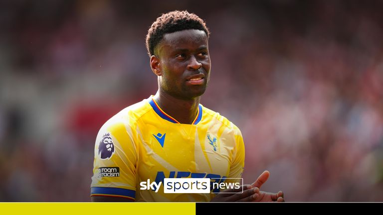 Crystal Palace's Marc Guehi applauds the fans following defeat after the final whistle in the Premier League match at the Gtech Community Stadium, Brentford. Picture date: Sunday August 18, 2024.
